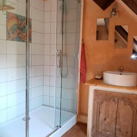 Séjour chez l'habitant Le Chant De La Falaise D'etape Saint-Sulpice (Lot)